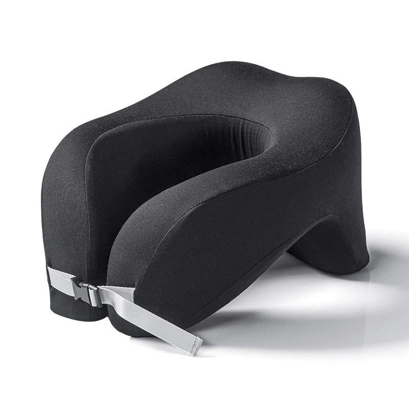 Resekudde i Memory Foam
