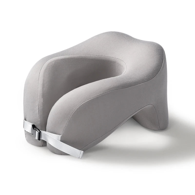 Resekudde i Memory Foam